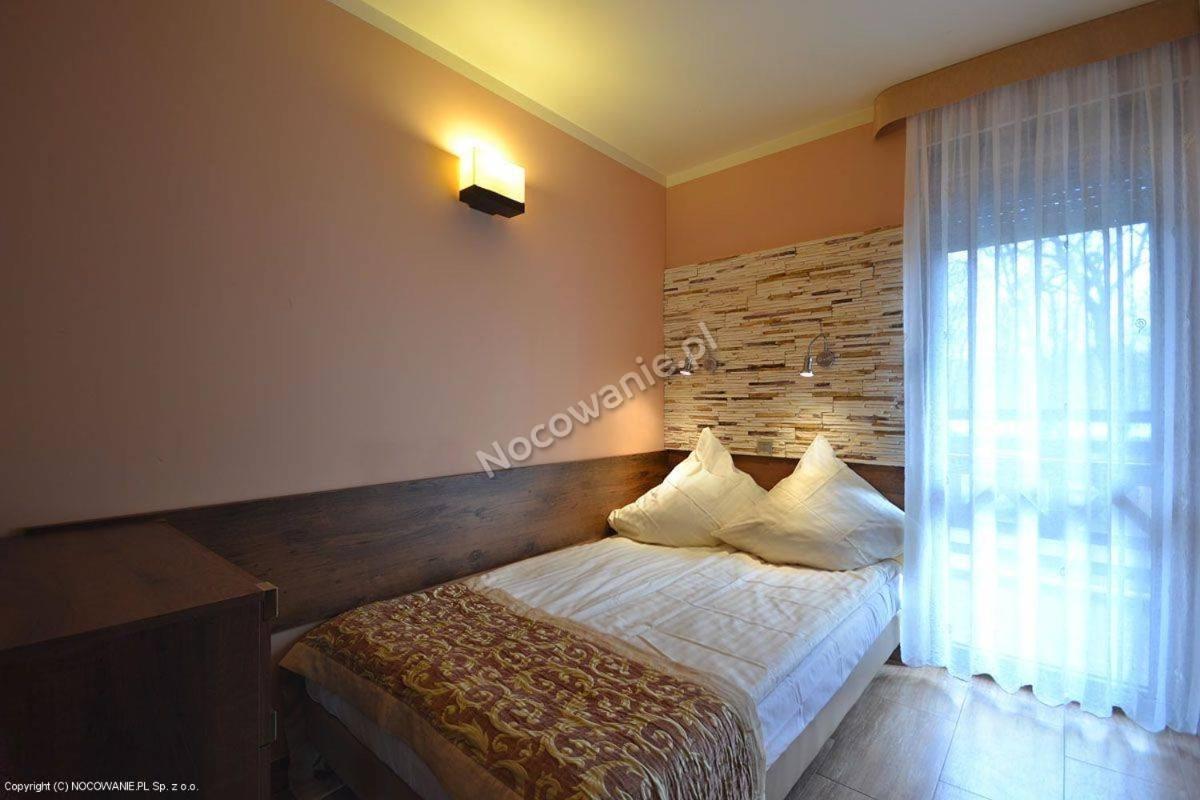 Dom Goscinny Zlota Rybka Dziwnow Bagian luar foto